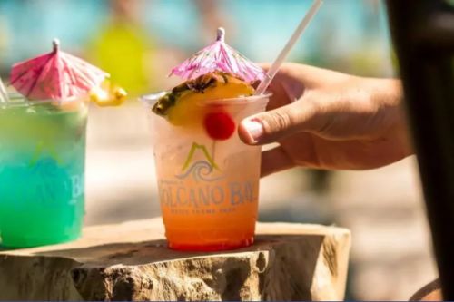 Kunuku Boat Bar